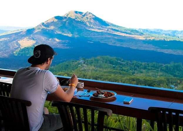Lunch at Batur Volcano